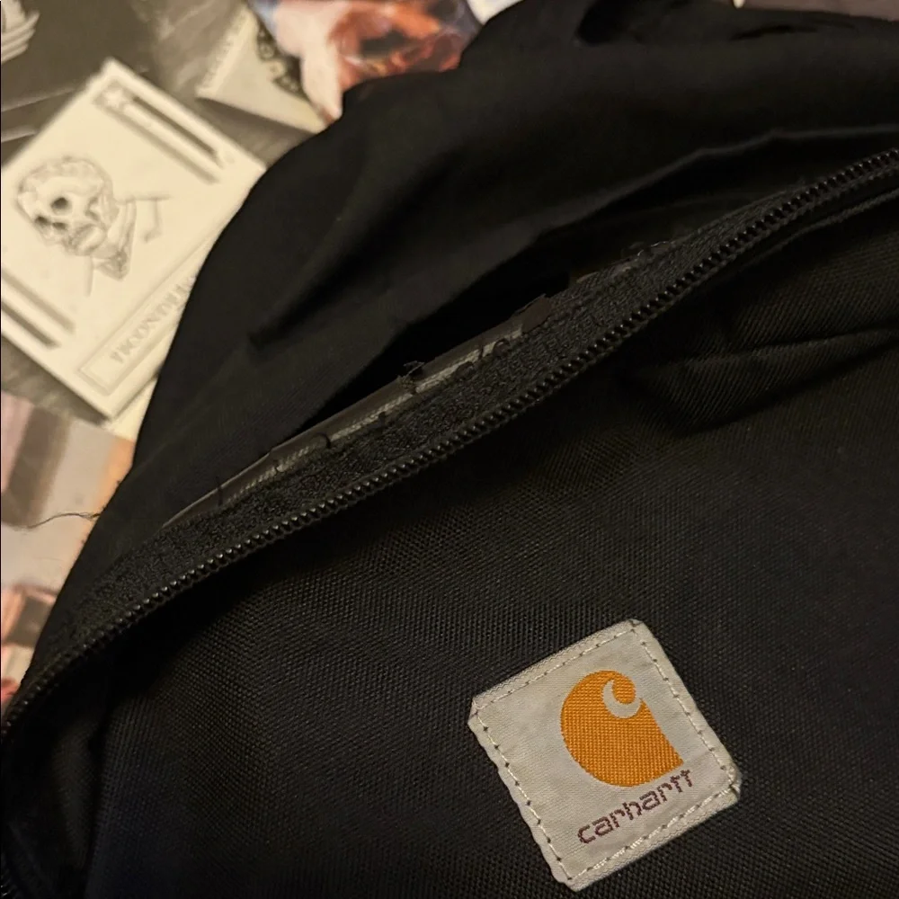 🕶️ 🪵 🕶️ • ⚫️ CARHARTT x Keep it Simple Vibes ⚫️ • 🪵 🕶️☠️